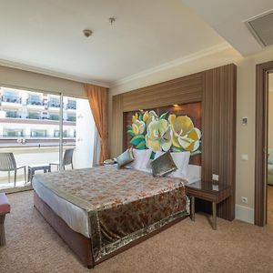 Apartament z łóżkiem queen-size